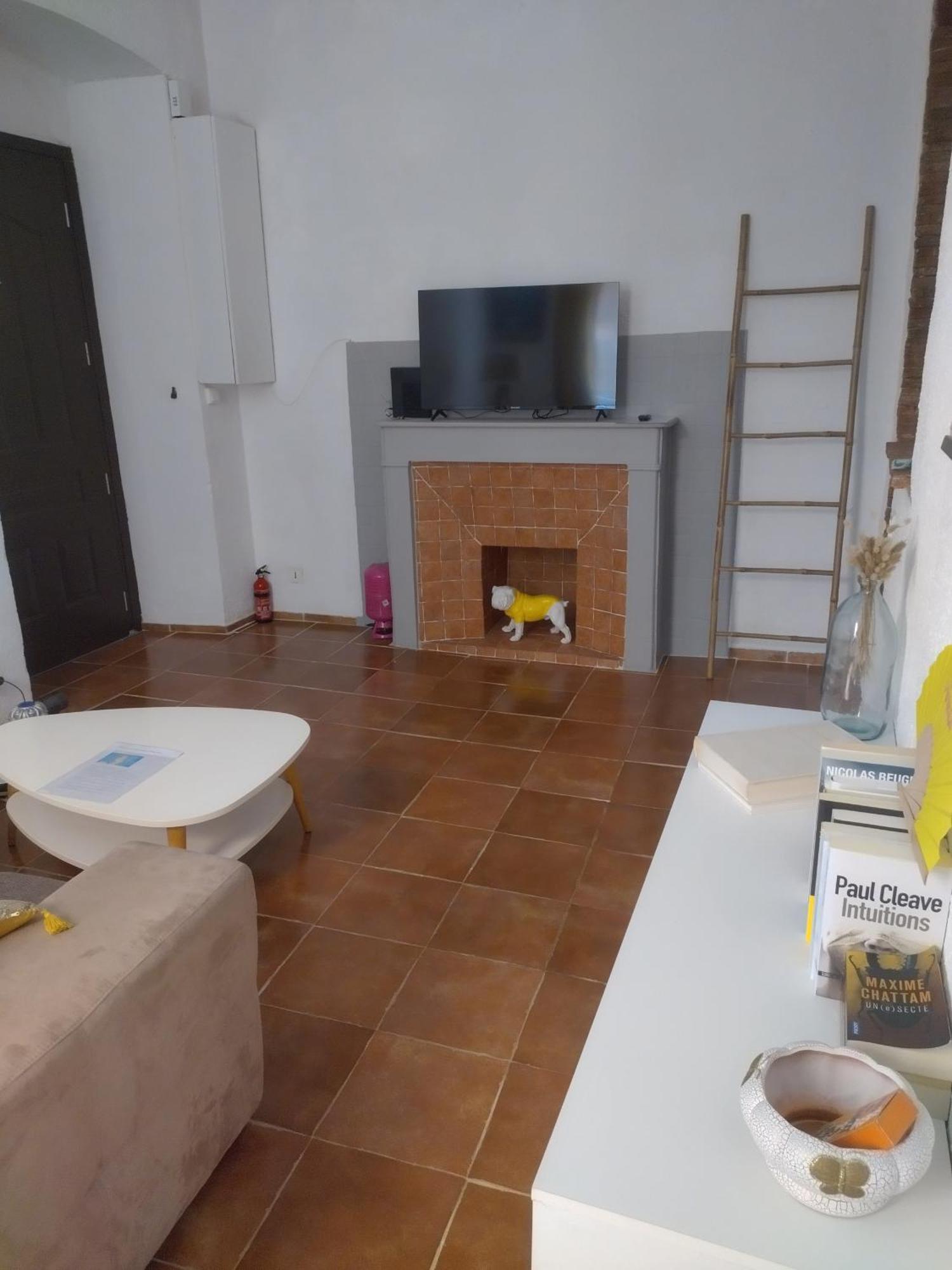 Appartement Meuble En Plein Centre De Bastia Bastia  Exterior photo